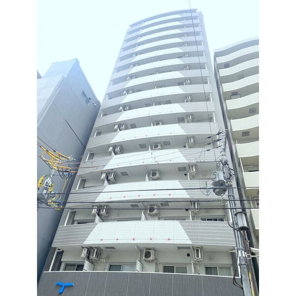 ラシュレエグゼ本町