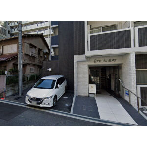 U-ro松屋町の駐車場