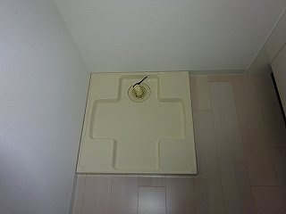 サンローラン新十条 のその他