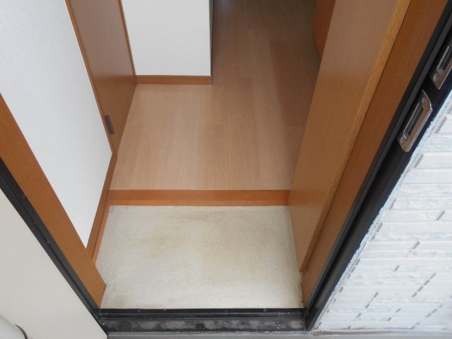 エステートIKEDAⅡの玄関