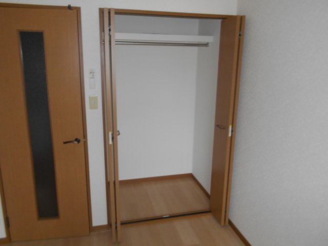 エステートIKEDAⅡの収納