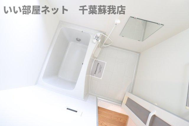 メゾンドォ渕谷　Ａの浴室|日々の疲れを癒すお風呂付です