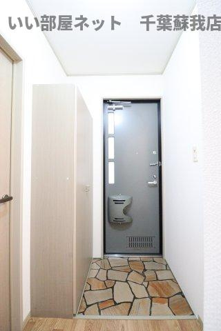 メゾンドォ渕谷　Ａの玄関|落ち着いた玄関です