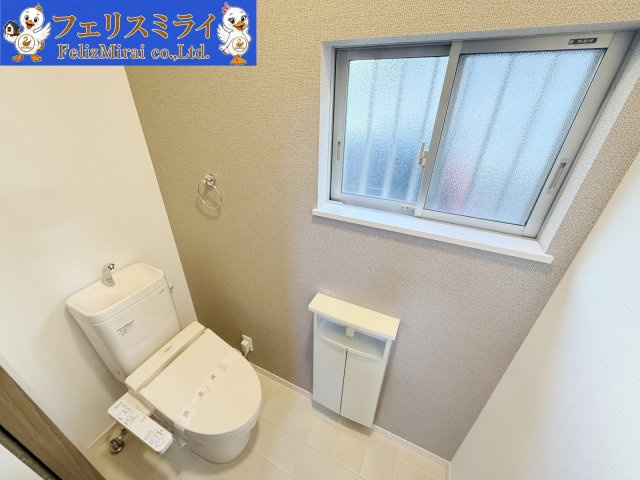 神戸市垂水区本多聞2丁目　戸建てのトイレ