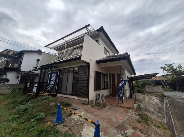 KEM高崎市吉井町吉井川中古住宅の外観|現地撮影