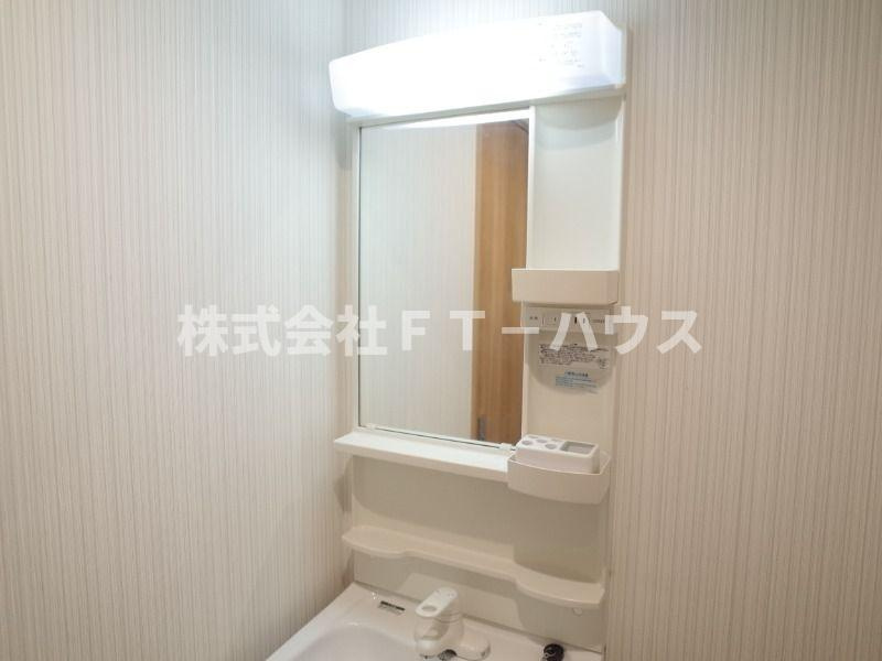 R-FIVEの独立洗面台