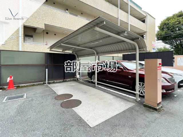 ルネ・上野桜木のその他共用部分|バイク置き場