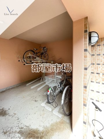 ルネ・上野桜木のその他共用部分|駐輪場