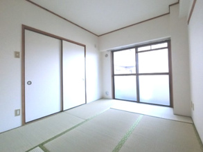 【寝室】