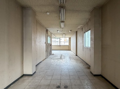 【内装】 | 8R BLD.10
