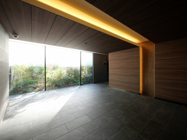 大阪市淀川区木川東１丁目の賃貸マンションのロビー