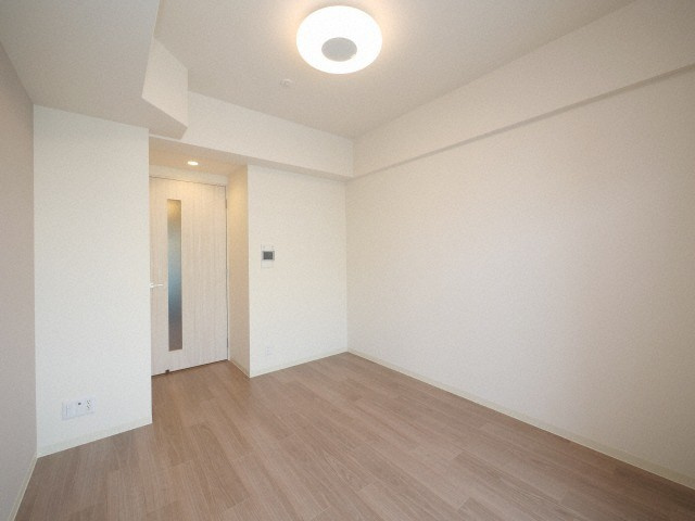 大阪市淀川区木川東１丁目の賃貸マンションの居間・リビング