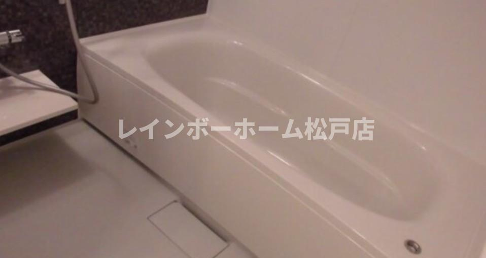 フェリーチェおおたかの森仲介手数料（賃料の1.10ヵ月）の50％OFF対象物件！の浴室|日々の疲れを癒すお風呂付です