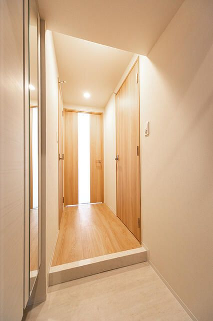 ウィステリア　エス　上野 の玄関