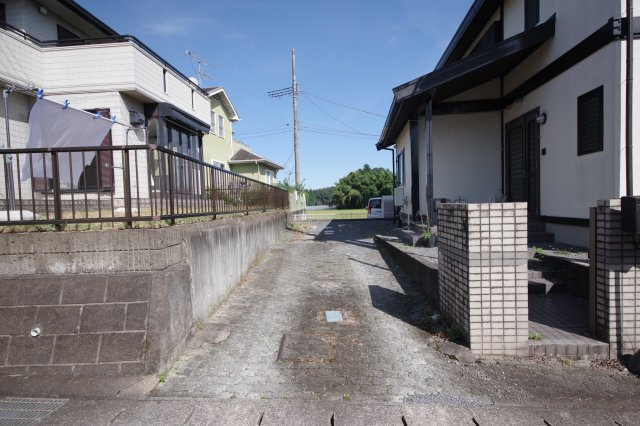 鹿沼市松原4丁目　戸建の駐車場