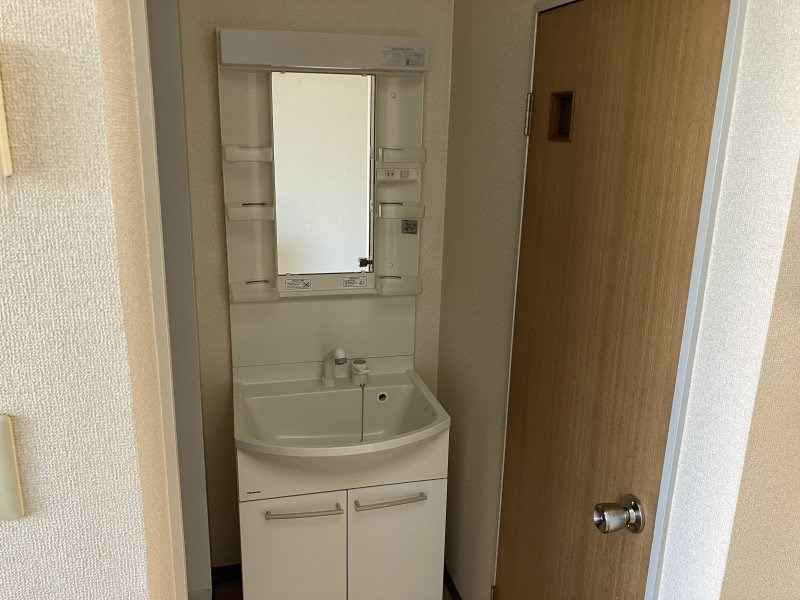 のつるハイツの洗面所