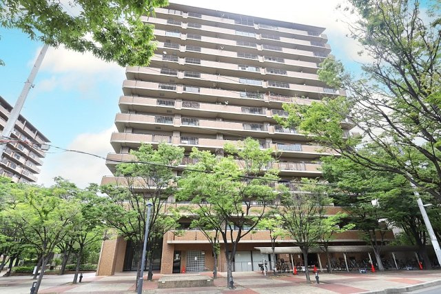 【外観】 | 四季彩都けやき館