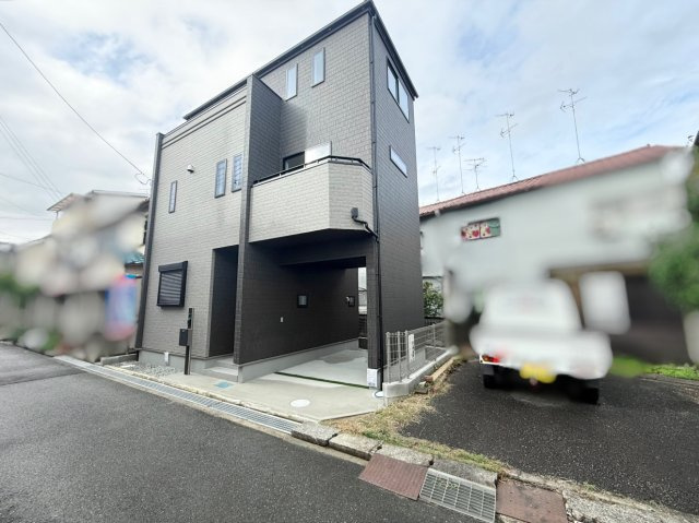 新築戸建　川西加茂1丁目の外観|2026年10月完成！ビルドインカレージ付き。