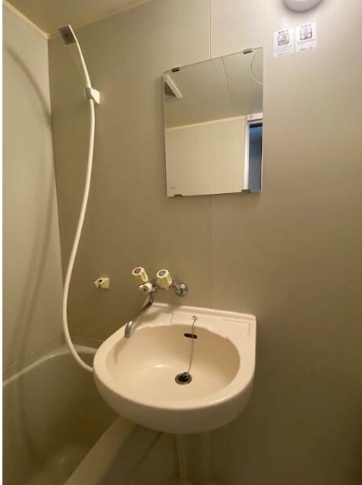 【洗面所】