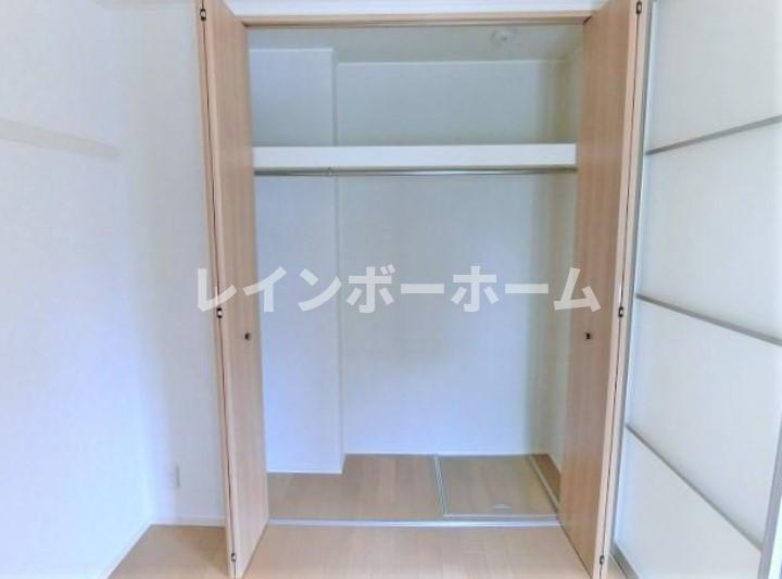 アン・ジュールの収納