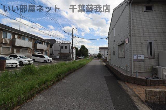ゴルフォ・デ・コリナ　Bの周辺