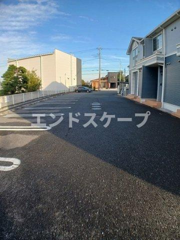 インテルメッツォ北藤の駐車場|高崎、前橋のお部屋探しはエンドスケープまで！お客様の理想お聞かせ下さい♪