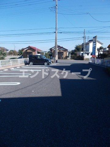 インテルメッツォ北藤の駐車場|高崎、前橋のお部屋探しはエンドスケープまで！お客様の理想お聞かせ下さい♪