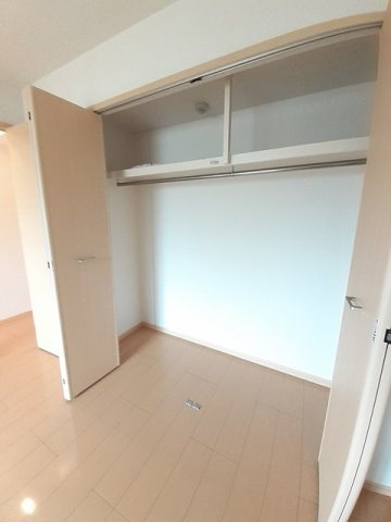 エアリーヴィラＡの収納|ちょっとした収納スペースも充実しています