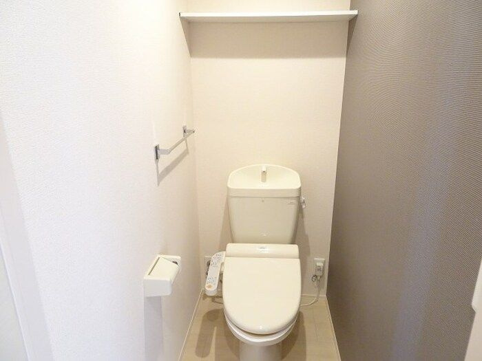 ピアヒルズ桜ヶ丘　Ｄのトイレ|シンプルで使いやすいトイレです
