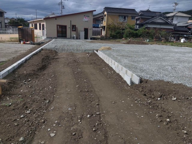 揖西町小神分譲地　2区画の外観