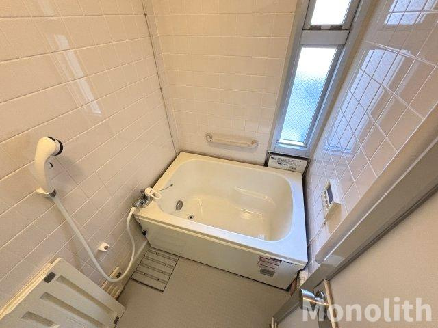 泉北原山台１丁６号棟の浴室
