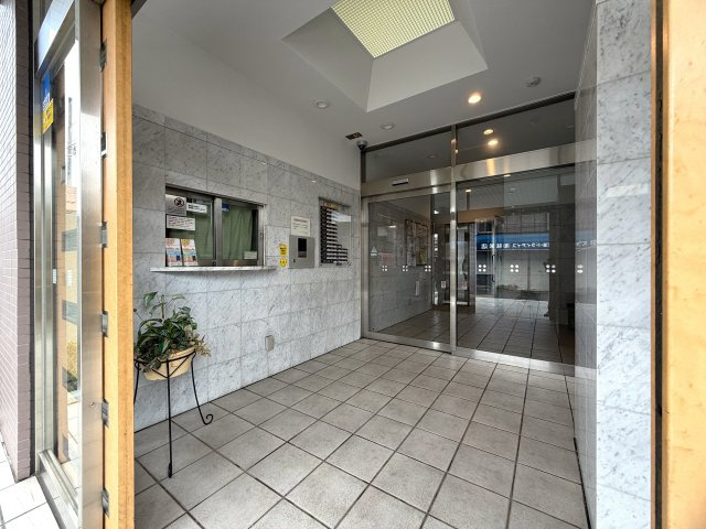 どんな駅だって４分の距離は圧倒的優位性あり！３面採光の角部屋で、上下階の音対策に二重床・二重天井を採用！ペットやお子様がいるならバッチコイ！な、『ライオンズステーションプラザ大和』リフォーム