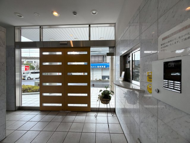 どんな駅だって４分の距離は圧倒的優位性あり！３面採光の角部屋で、上下階の音対策に二重床・二重天井を採用！ペットやお子様がいるならバッチコイ！な、『ライオンズステーションプラザ大和』リフォーム
