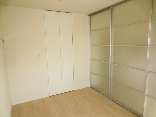 【寝室】