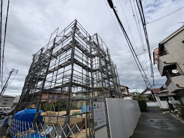丑寅２丁目アパートのエントランス