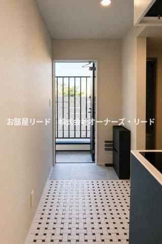ENOLAの内装|明るい色調の室内です