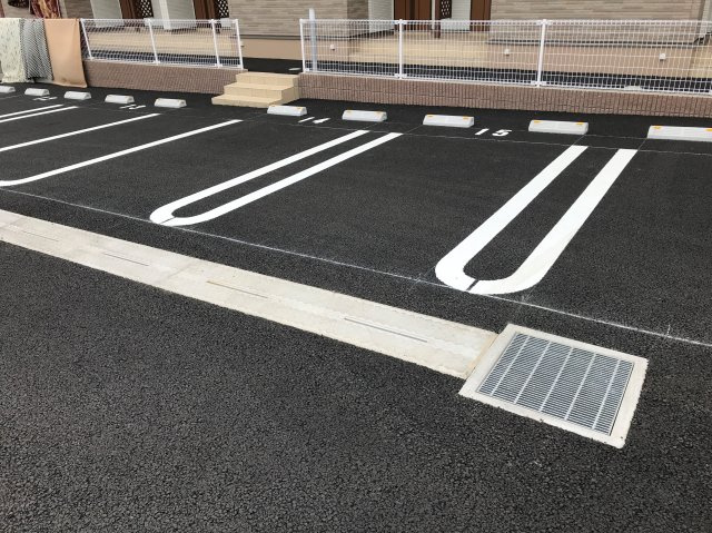ラプレⅢの駐車場|駐車場
