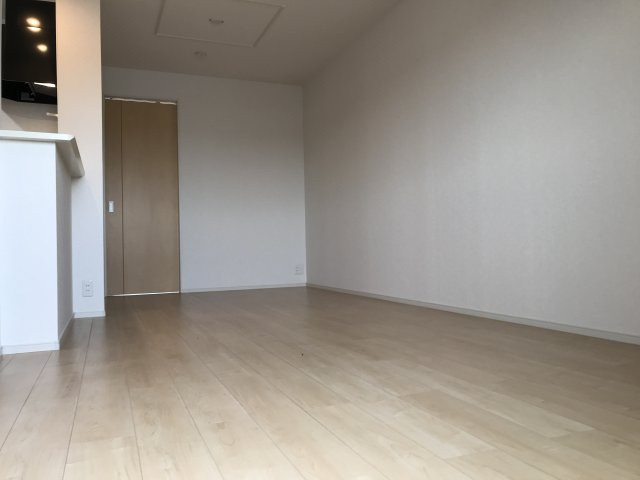 ラプレⅢの居間・リビング|LDK12.3帖