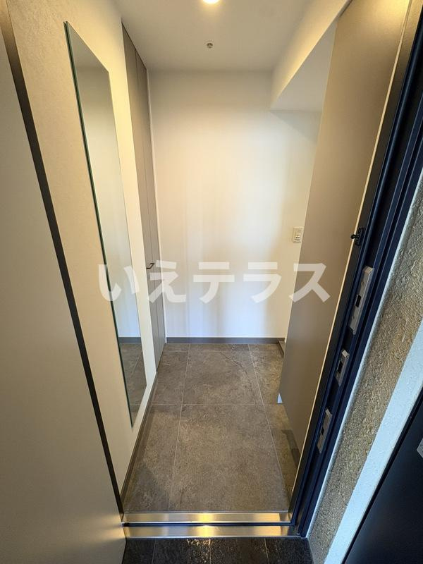 MAISHIN神戸三宮EASTの玄関
