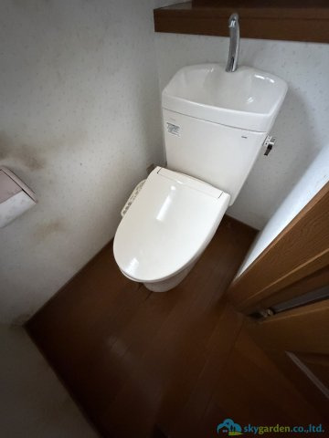 平塚市横内　中古戸建のトイレ