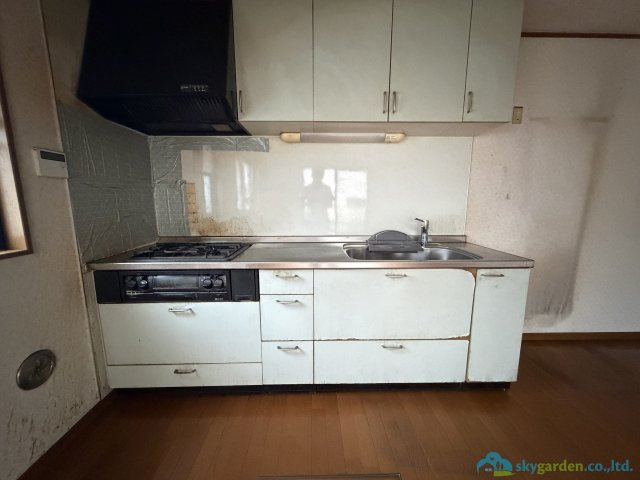 平塚市横内　中古戸建のキッチン