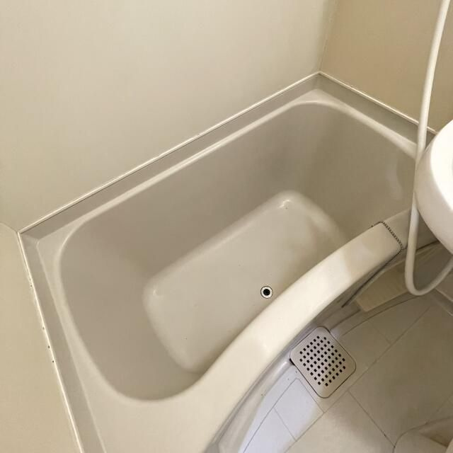 芝山マンションの浴室