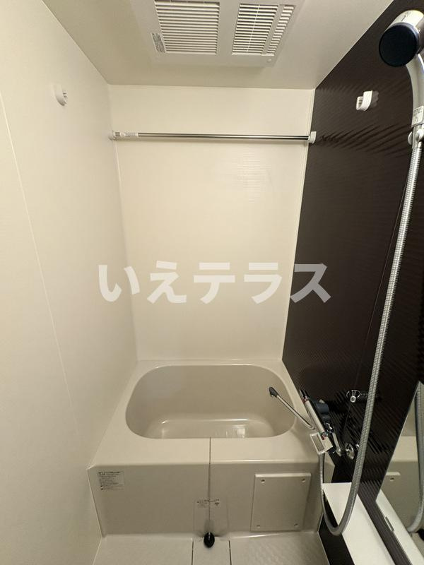MAISHIN神戸三宮EASTの浴室