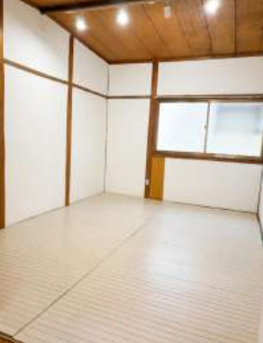 泉が丘５丁目　中古テラスの洋室