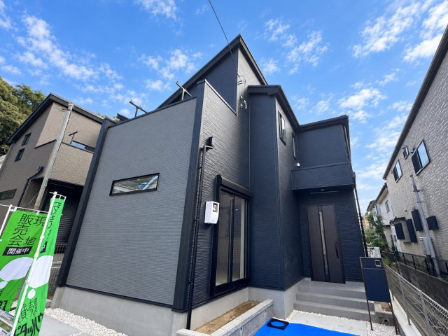 松戸市小金清志町２丁目新築戸建【小金小学校：7分】
