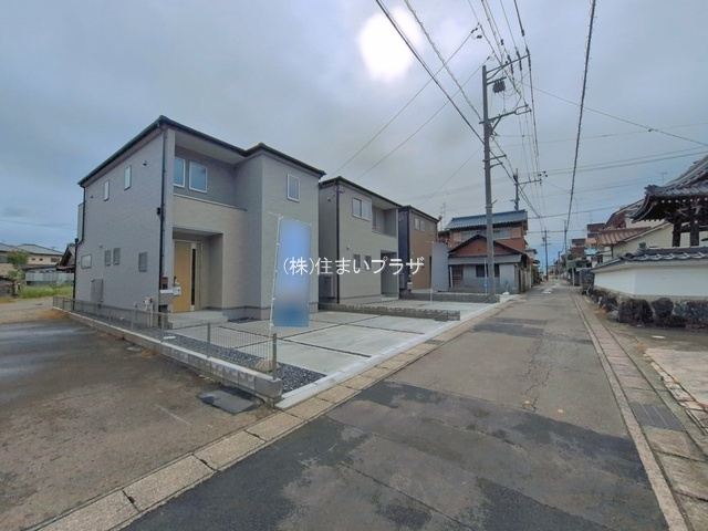新築戸建て・仲介手数料無料）犬山市橋爪第３期・３号棟の前面道路含む現地写真