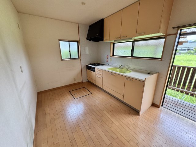 宇城市小川町西北小川の中古一戸建のキッチン|※入居前の写真です