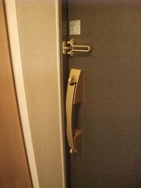 ルーブル荻窪伍番館の玄関