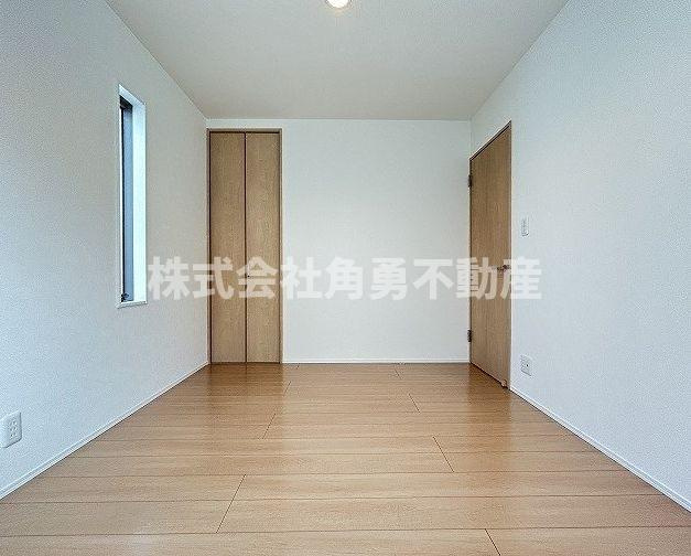 厚木市林4丁目　中古一戸建ての洋室|洋室