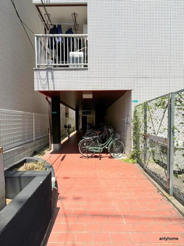 シティライフ新大阪　仲介手数料無料のエントランス